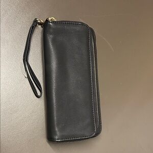 Elegant Black Leather Wristlet Wallet